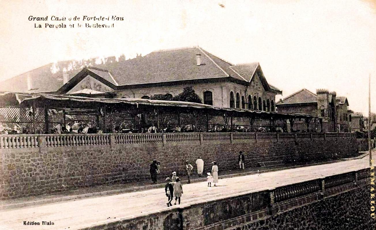 Fort-de-l'eau - Grand Casino - Pergola et Boulevard.jpg